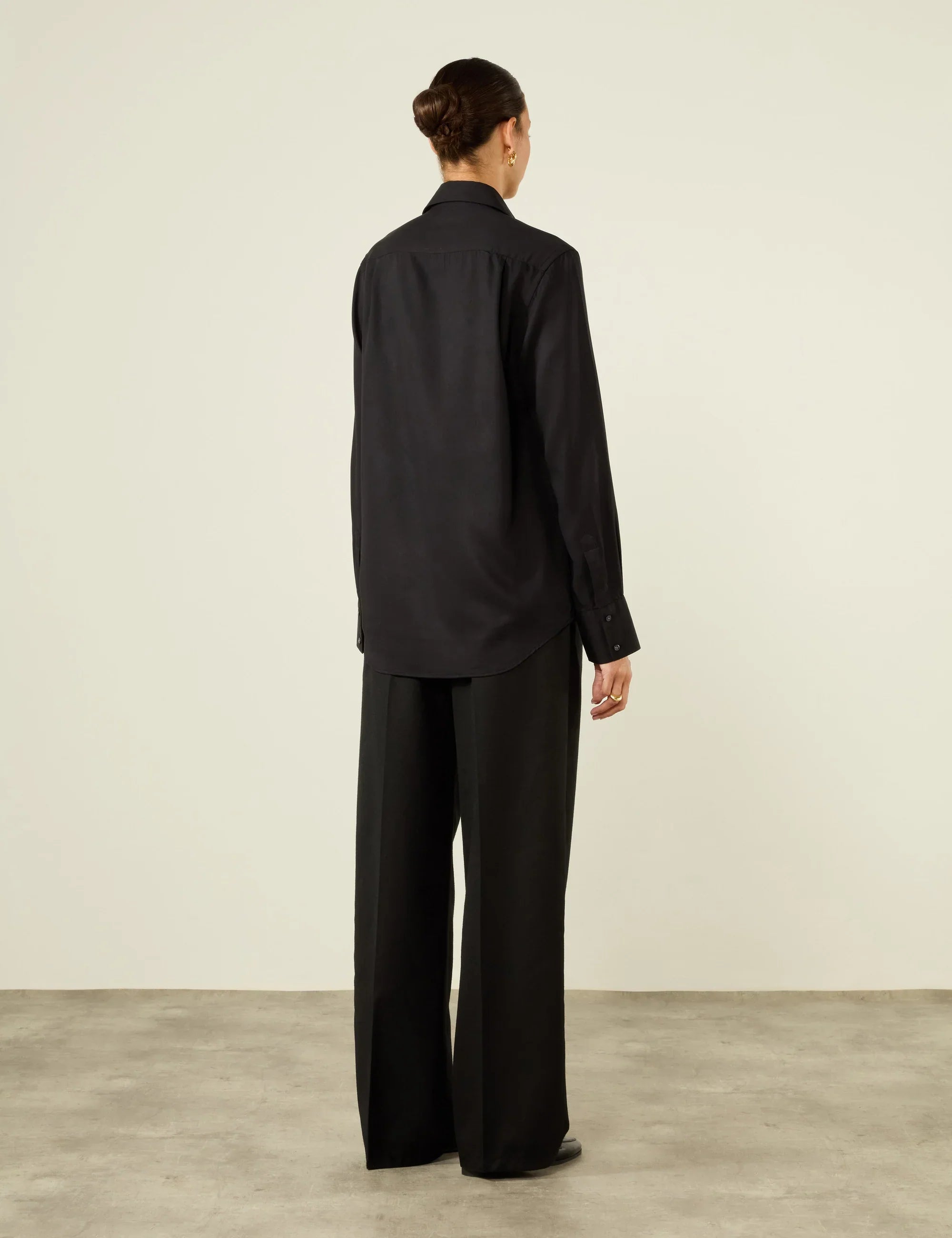 The Dress Shirt: TENCEL™ Lyocell, Black