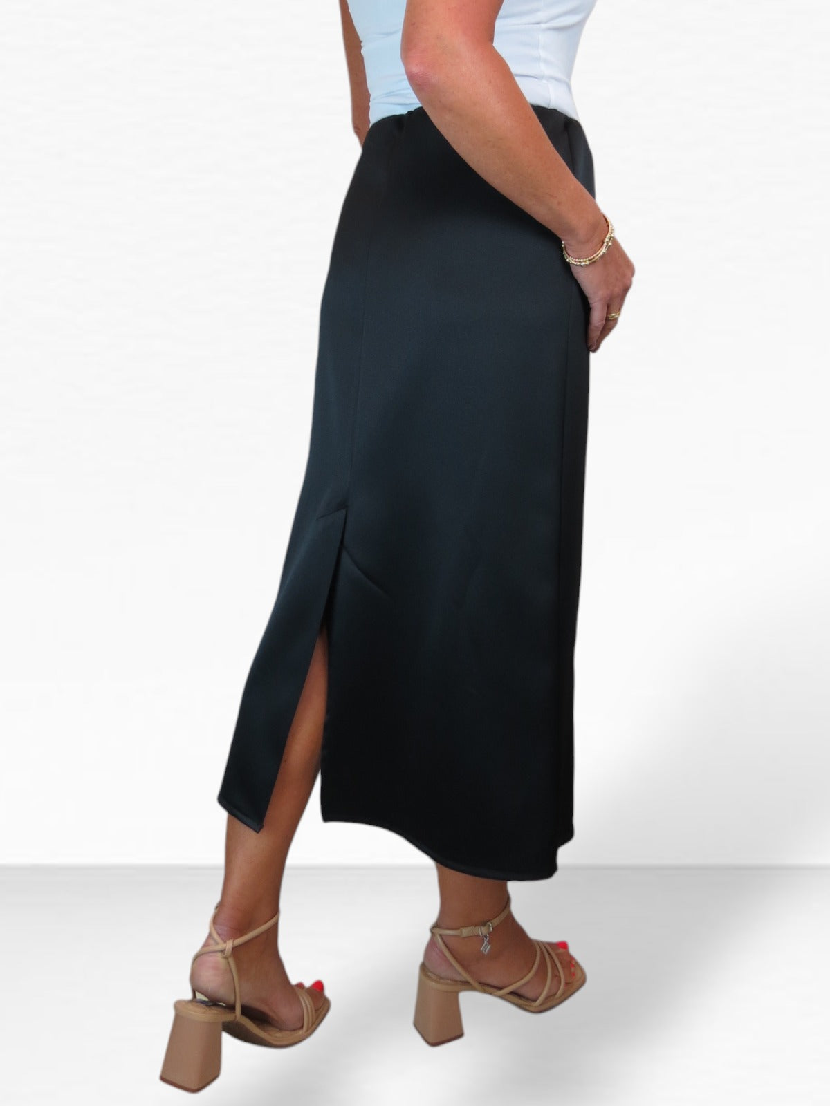 Women's Midi Matte Satin Skirt Black